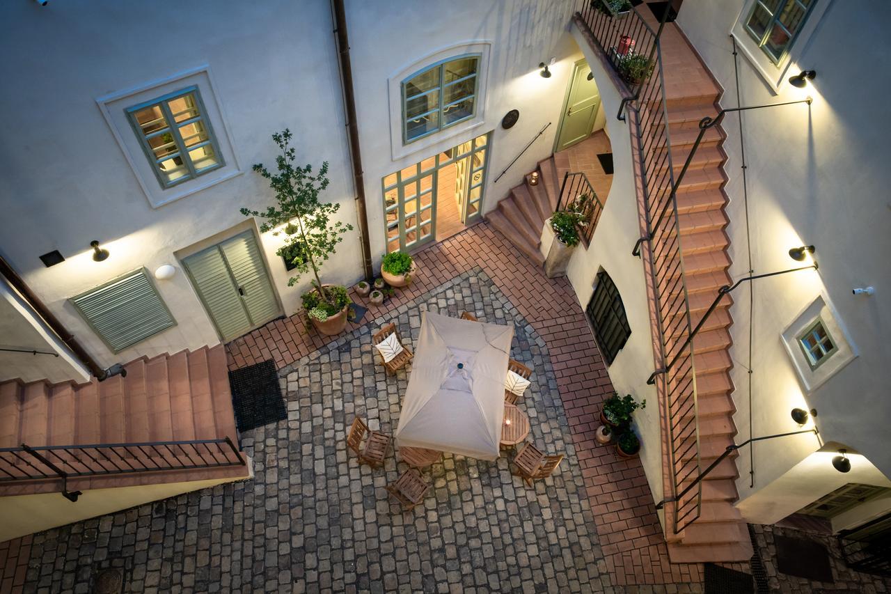 Blue Oak 4* Praha